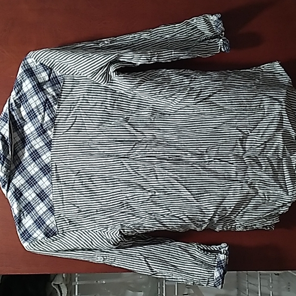 100% cotton Shirt Small not M or girl's size - Picture 9 of 15